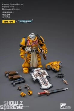 JoyToy Source 1/18 Warhammer 40K Imperial Fists Bladeguard Veteran -Toy Machine Store 098f27c457