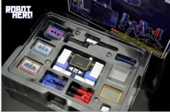 Robot Hero K-01 Pony MP-13 Soundwave Masterpiece -Toy Machine Store 1890b9efc9