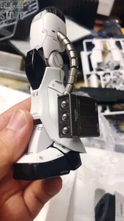 Metal Soldier MS 1/100 MS-06J MS06J Zaku II White Ogre Gundam Mobile Suit -Toy Machine Store 1c1526c225