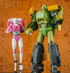 Fanstoys FT-24 Rouge Arcee 31 Fanstoys FT-24 Rouge Arcee -Toy Machine Store 1d71d5f3ee