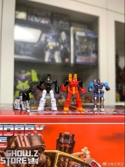 NewAge H43B Uriel Cyclonus Shattered Glass Version -Toy Machine Store 30dd45cd90