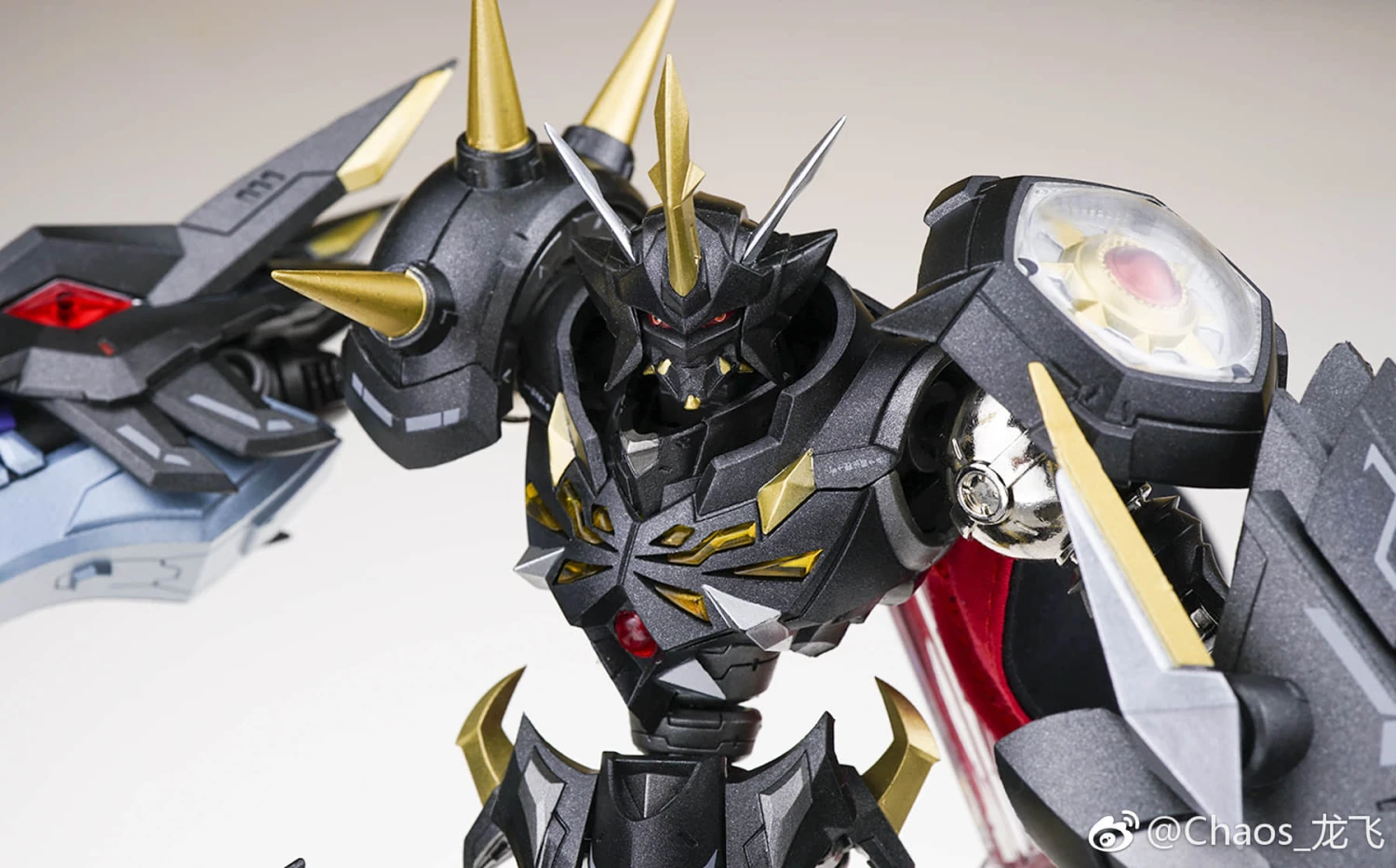 TungMung EX DM-01B Omegamon Omega-X Digital Monster Black Version 5 TungMung EX DM-01B Omegamon Omega-X Digital Monster Black Version - Image 3