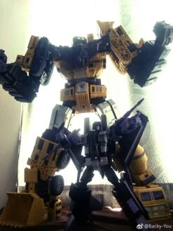 Toyworld TW-C07Y Constructor Devastator -Toy Machine Store 64f2661ce3