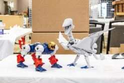 Mastermind Creations R-36 Inventa Sky Lynx -Toy Machine Store 698cc9a4cd