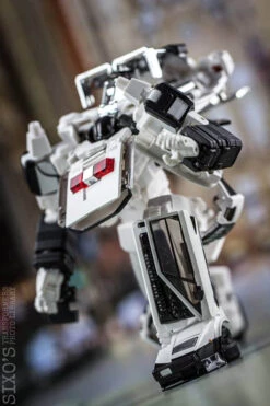 Takara MP-42 Masterpiece Cordon Diaclone Sunstreaker -Toy Machine Store 6af351c18f