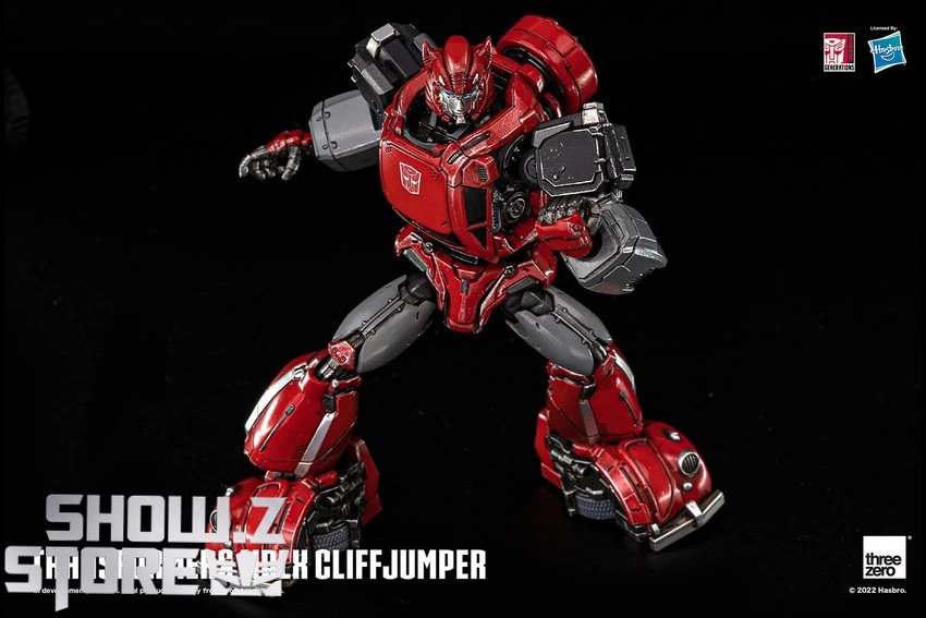 ThreeZero Studio Transformers MDLX Cliffjumper 10 ThreeZero Studio Transformers MDLX Cliffjumper - Image 8