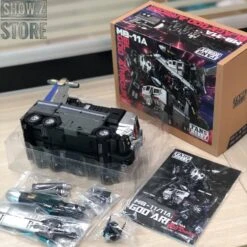 FansHobby FH MB-11A MB11A Black God Armor God Bomber Master Builder -Toy Machine Store 935fb19541