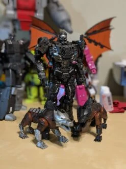 Unique Toys UT Steeljaw For Perukill AOE Lockdown Set Of 2 19 Unique Toys UT Steeljaw For Perukill AOE Lockdown Set Of 2 -Toy Machine Store a57171af4b