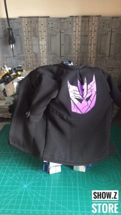 Robot Hero K-01 Pony MP-13 Soundwave Masterpiece -Toy Machine Store c0d96c72aa