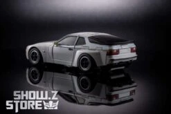 XTransbots MM-10W Coprimozzo Hubcap White Version -Toy Machine Store c9e66a42ed