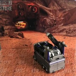 FansHobby FH MB-11A MB11A Black God Armor God Bomber Master Builder -Toy Machine Store d2dc6045ca