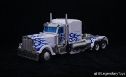 LegendaryToys LT02-W Optimus Prime MPM-04 White Version -Toy Machine Store d9b54883e5