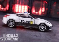 Generation Toy Guardian Defensor Set Of 5 Battle Damaged Version -Toy Machine Store dd765d426f