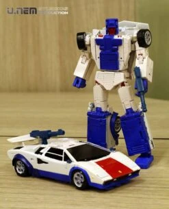 Xtransbots MM-XIII Crackup (Stunticons Breakdown) MX-XIII MX-13 -Toy Machine Store f5f6ae4f29