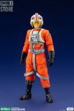 Sideshow & Kotobukiya ArtFx+ Luke Skywalker X-Wing Pilot -Toy Machine Store f8eec3b9ef